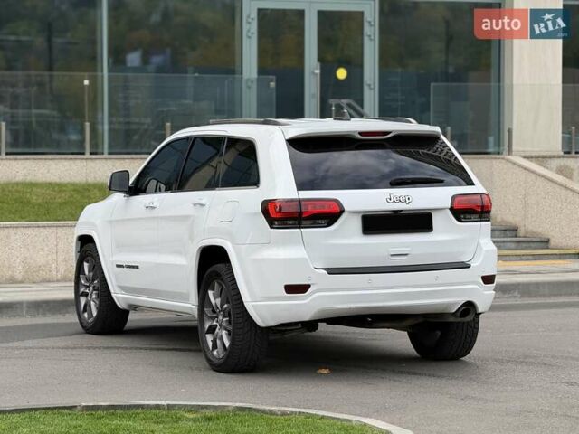 Джип Grand Cherokee 2021 у Дніпро (Дніпропетровську) на Automoto.ua Білий Джип Grand Cherokee, об'ємом двигуна 3.6 л та пробігом 93 тис. км за 26500 $, фото 8 на Automoto.ua