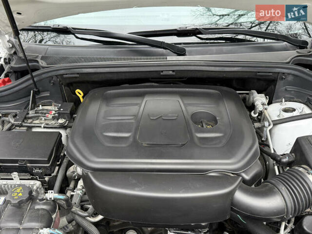 Белый Джип Гранд Чероки, объемом двигателя 3.6 л и пробегом 61 тыс. км за 24900 $, фото 66 на Automoto.ua