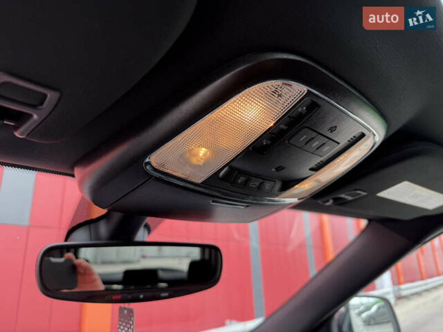 Джип Гранд Чероки 2021 в Киеве на Automoto.ua Белый Джип Гранд Чероки, объемом двигателя 3.6 л и пробегом 61 тыс. км за 25500 $, фото 44 на Automoto.ua