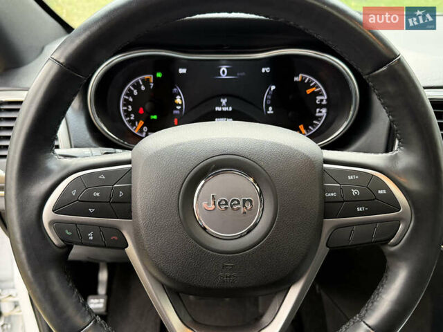 Белый Джип Гранд Чероки, объемом двигателя 3.6 л и пробегом 61 тыс. км за 24900 $, фото 37 на Automoto.ua