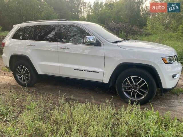Джип Гранд Чероки 2021 в Харькове на Automoto.ua Белый Джип Гранд Чероки, объемом двигателя 3.6 л и пробегом 92 тыс. км за 27700 $, фото 32 на Automoto.ua