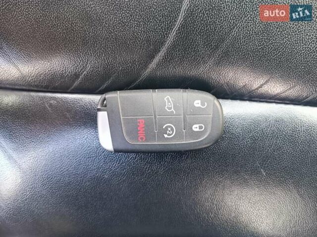 Белый Джип Гранд Чероки, объемом двигателя 3.6 л и пробегом 96 тыс. км за 20600 $, фото 26 на Automoto.ua