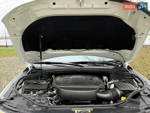 Белый Джип Гранд Чероки, объемом двигателя 3.6 л и пробегом 61 тыс. км за 24900 $, фото 65 на Automoto.ua