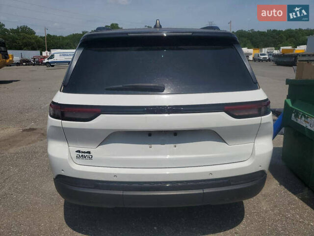 Белый Джип Гранд Чероки, объемом двигателя 3.6 л и пробегом 73 тыс. км за 16400 $, фото 5 на Automoto.ua