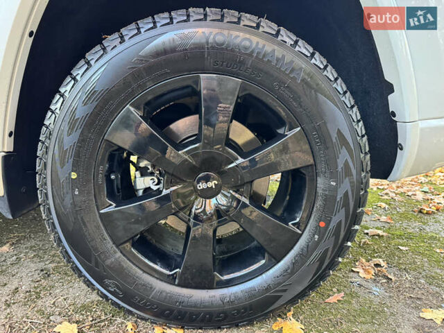 Білий Джип Grand Cherokee, об'ємом двигуна 3.6 л та пробігом 38 тис. км за 32000 $, фото 29 на Automoto.ua