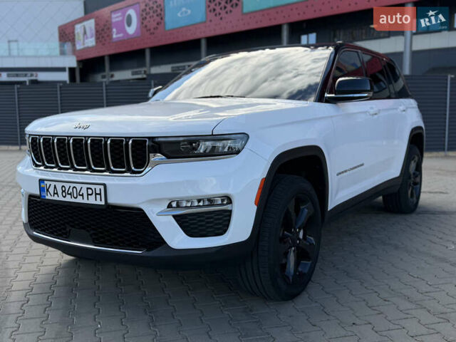 Білий Джип Grand Cherokee, об'ємом двигуна 3.6 л та пробігом 63 тис. км за 39500 $, фото 2 на Automoto.ua