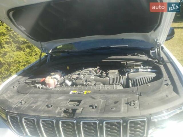 Білий Джип Grand Cherokee, об'ємом двигуна 3.6 л та пробігом 75 тис. км за 31500 $, фото 17 на Automoto.ua