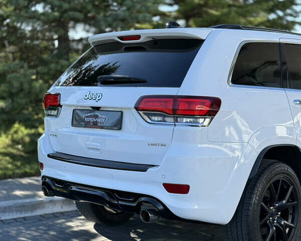 Белый Джип Гранд Чероки, объемом двигателя 3.6 л и пробегом 76 тыс. км за 27000 $, фото 34 на Automoto.ua