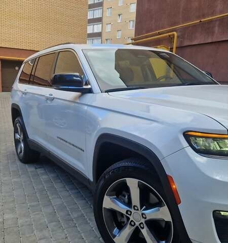 Джип Гранд Чероки 2022 в Виннице на Automoto.ua Белый Джип Гранд Чероки, объемом двигателя 3.6 л и пробегом 29 тыс. км за 43500 $, фото 25 на Automoto.ua