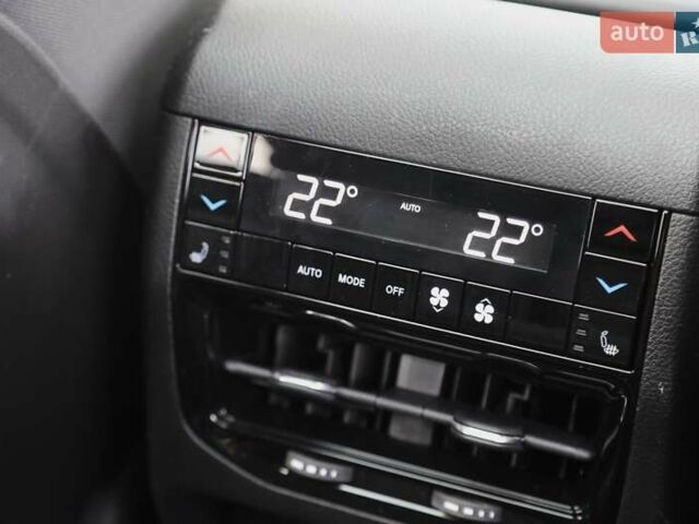 Белый Джип Гранд Чероки, объемом двигателя 3.6 л и пробегом 30 тыс. км за 57000 $, фото 19 на Automoto.ua