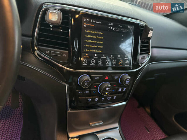 Білий Джип Grand Cherokee, об'ємом двигуна 3.6 л та пробігом 38 тис. км за 32000 $, фото 18 на Automoto.ua