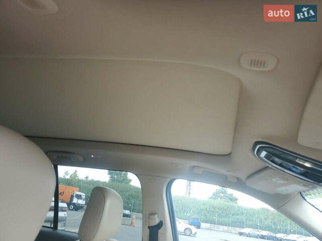 Белый Джип Гранд Чероки, объемом двигателя 0 л и пробегом 69 тыс. км за 25200 $, фото 14 на Automoto.ua