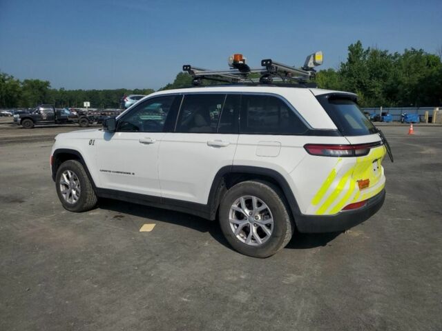 Білий Джип Grand Cherokee, об'ємом двигуна 2 л та пробігом 69 тис. км за 25200 $, фото 1 на Automoto.ua