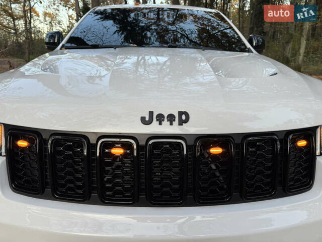 Білий Джип Grand Cherokee, об'ємом двигуна 3.6 л та пробігом 38 тис. км за 32000 $, фото 13 на Automoto.ua