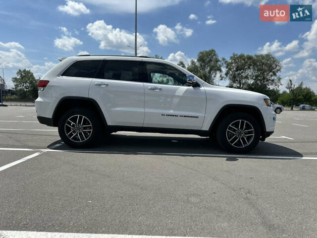 Білий Джип Grand Cherokee, об'ємом двигуна 3.6 л та пробігом 76 тис. км за 26700 $, фото 6 на Automoto.ua
