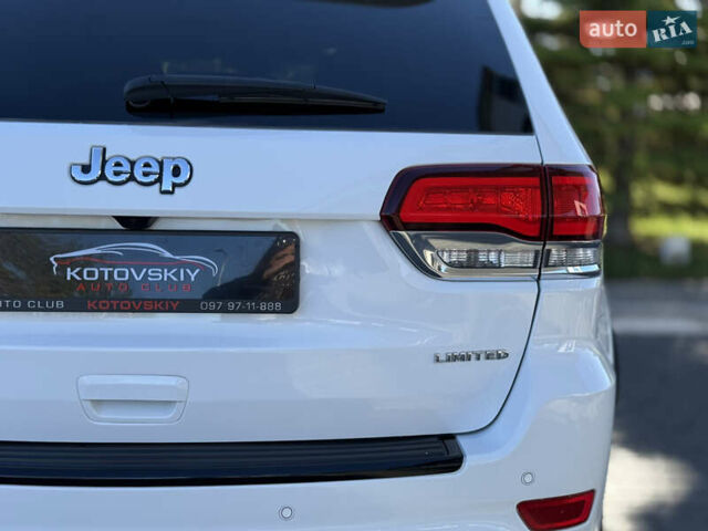 Белый Джип Гранд Чероки, объемом двигателя 3.6 л и пробегом 76 тыс. км за 27000 $, фото 29 на Automoto.ua