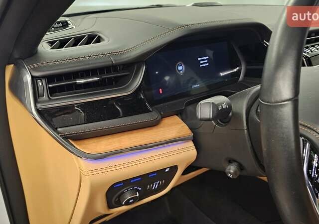 Білий Джип Grand Cherokee, об'ємом двигуна 2 л та пробігом 21 тис. км за 62000 $, фото 31 на Automoto.ua