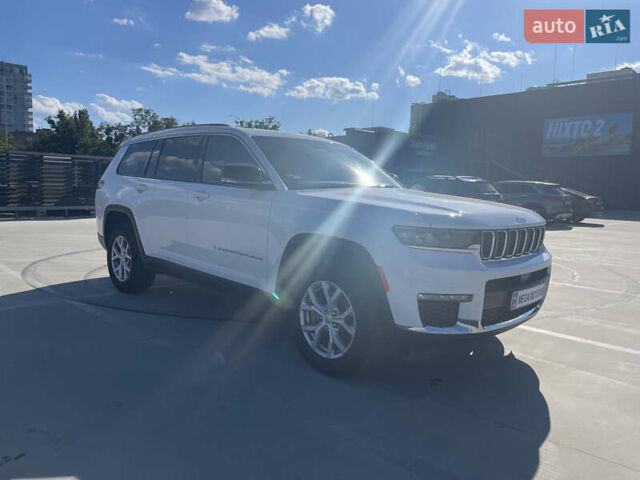 Білий Джип Grand Cherokee, об'ємом двигуна 3.6 л та пробігом 50 тис. км за 38990 $, фото 7 на Automoto.ua