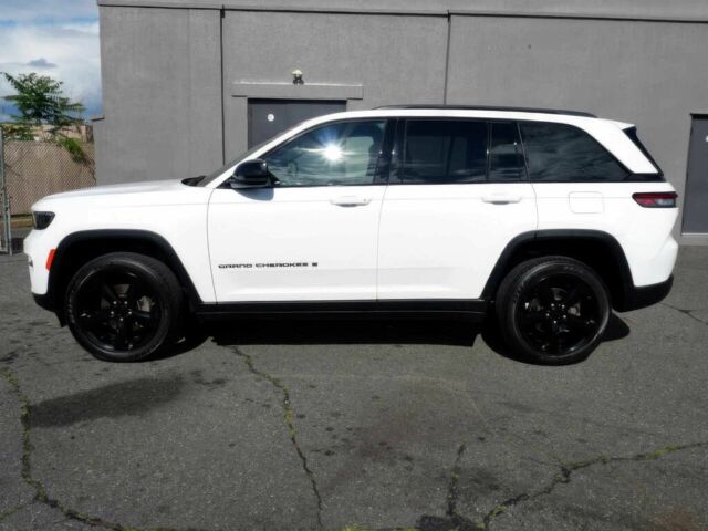 Белый Джип Гранд Чероки, объемом двигателя 3.6 л и пробегом 18 тыс. км за 6500 $, фото 6 на Automoto.ua