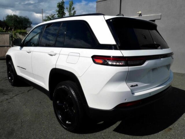 Белый Джип Гранд Чероки, объемом двигателя 3.6 л и пробегом 18 тыс. км за 6500 $, фото 5 на Automoto.ua