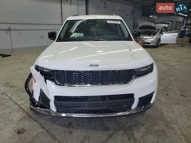 Белый Джип Гранд Чероки, объемом двигателя 3.6 л и пробегом 49 тыс. км за 27000 $, фото 7 на Automoto.ua