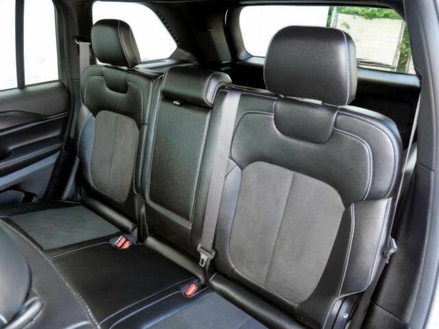 Белый Джип Гранд Чероки, объемом двигателя 3.6 л и пробегом 18 тыс. км за 6500 $, фото 9 на Automoto.ua