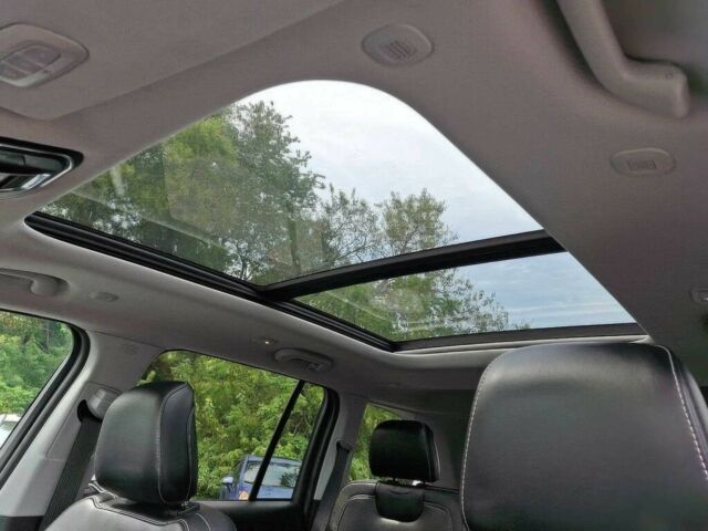 Білий Джип Grand Cherokee, об'ємом двигуна 2 л та пробігом 27 тис. км за 18200 $, фото 10 на Automoto.ua