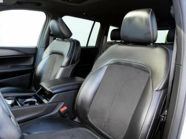 Белый Джип Гранд Чероки, объемом двигателя 3.6 л и пробегом 18 тыс. км за 6500 $, фото 8 на Automoto.ua