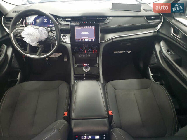 Белый Джип Гранд Чероки, объемом двигателя 3.6 л и пробегом 49 тыс. км за 27000 $, фото 11 на Automoto.ua