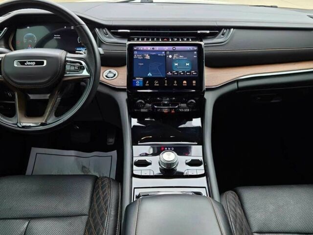 Білий Джип Grand Cherokee, об'ємом двигуна 3.6 л та пробігом 13 тис. км за 27200 $, фото 10 на Automoto.ua