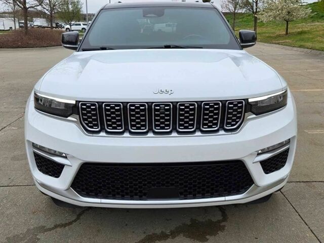 Білий Джип Grand Cherokee, об'ємом двигуна 3.6 л та пробігом 13 тис. км за 27200 $, фото 1 на Automoto.ua