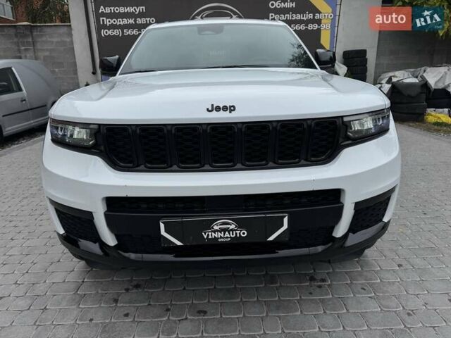 Джип Гранд Чероки 2024 в Виннице на Automoto.ua Белый Джип Гранд Чероки, объемом двигателя 3.6 л и пробегом 1 тыс. км за 47999 $, фото 6 на Automoto.ua