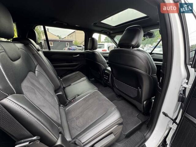 Джип Гранд Чероки 2024 в Виннице на Automoto.ua Белый Джип Гранд Чероки, объемом двигателя 3.6 л и пробегом 1 тыс. км за 47999 $, фото 31 на Automoto.ua