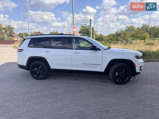 Білий Джип Grand Cherokee, об'ємом двигуна 3.6 л та пробігом 1 тис. км за 44500 $, фото 7 на Automoto.ua