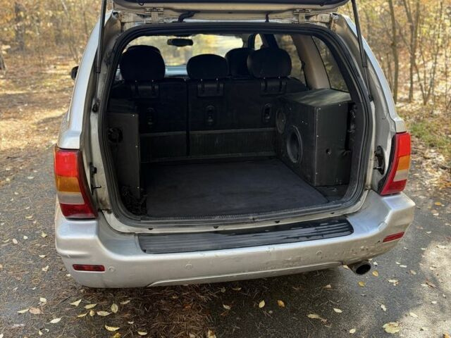 Джип Grand Cherokee 2002 у Києві на Automoto.ua Бежевий Джип Grand Cherokee, об'ємом двигуна 1.2 л та пробігом 280 тис. км за 3700 $, фото 15 на Automoto.ua