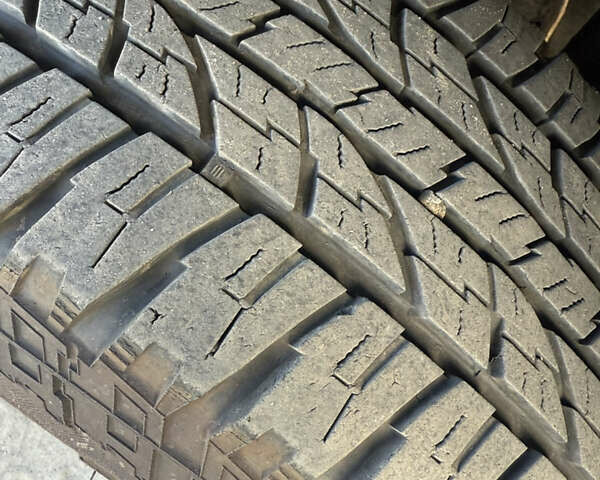 Бежевий Джип Grand Cherokee, об'ємом двигуна 2.99 л та пробігом 370 тис. км за 7500 $, фото 1 на Automoto.ua