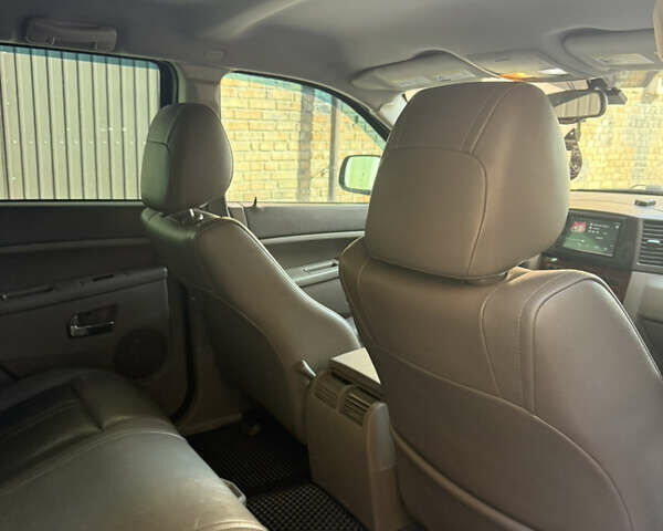 Бежевий Джип Grand Cherokee, об'ємом двигуна 2.99 л та пробігом 370 тис. км за 7500 $, фото 8 на Automoto.ua