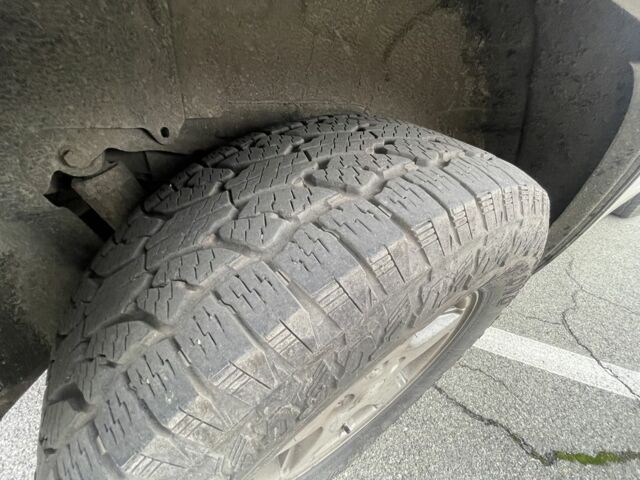 Бежевий Джип Grand Cherokee, об'ємом двигуна 0 л та пробігом 218 тис. км за 4499 $, фото 6 на Automoto.ua