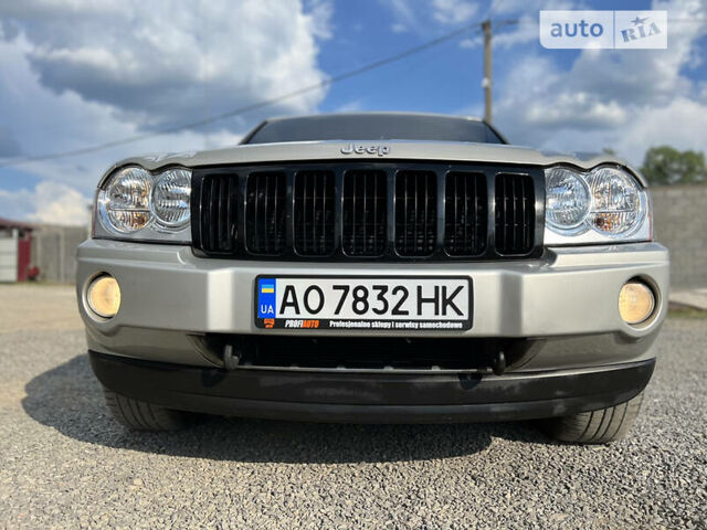 Бежевий Джип Grand Cherokee, об'ємом двигуна 3 л та пробігом 296 тис. км за 11000 $, фото 10 на Automoto.ua