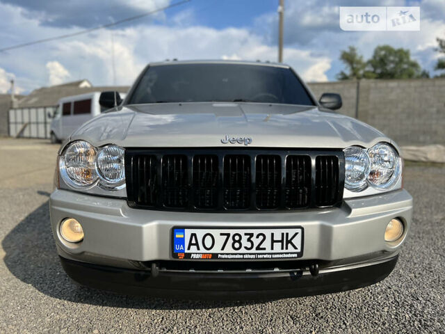 Бежевий Джип Grand Cherokee, об'ємом двигуна 3 л та пробігом 296 тис. км за 11000 $, фото 11 на Automoto.ua