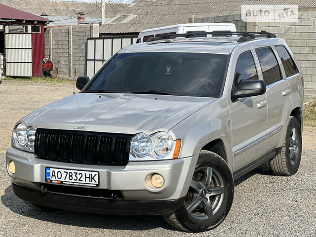 Бежевий Джип Grand Cherokee, об'ємом двигуна 3 л та пробігом 296 тис. км за 11000 $, фото 7 на Automoto.ua