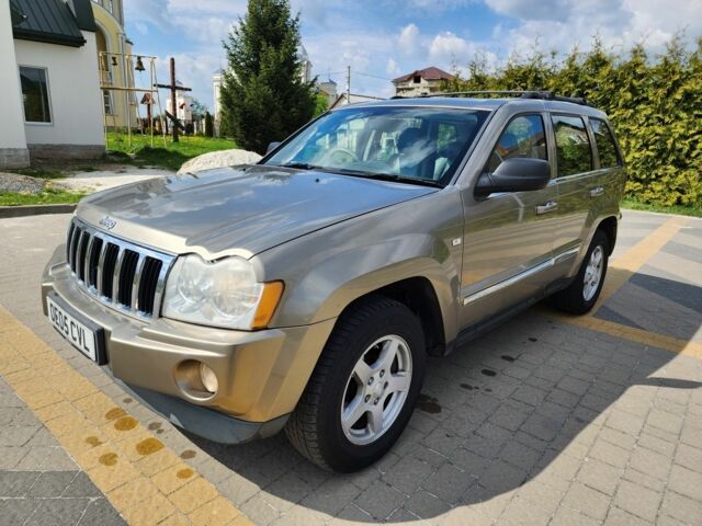 Бежевий Джип Grand Cherokee, об'ємом двигуна 3 л та пробігом 208 тис. км за 4880 $, фото 6 на Automoto.ua