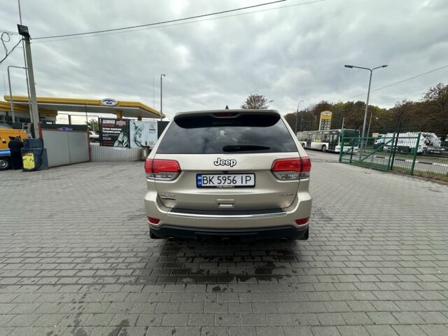 Джип Grand Cherokee 2013 у Рівному на Automoto.ua Бежевий Джип Grand Cherokee, об'ємом двигуна 3 л та пробігом 157 тис. км за 524 $, фото 6 на Automoto.ua