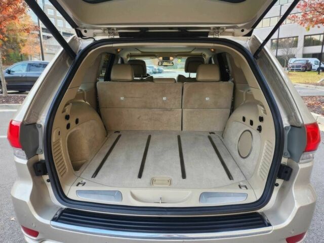 Бежевый Джип Гранд Чероки, объемом двигателя 5.7 л и пробегом 86 тыс. км за 9500 $, фото 13 на Automoto.ua