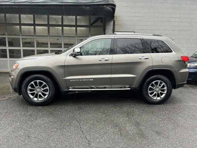 Бежевий Джип Grand Cherokee, об'ємом двигуна 0.36 л та пробігом 76 тис. км за 14800 $, фото 3 на Automoto.ua