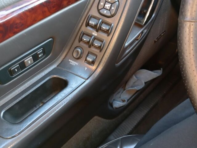 Черный Джип Гранд Чероки, объемом двигателя 3.1 л и пробегом 331 тыс. км за 6900 $, фото 6 на Automoto.ua