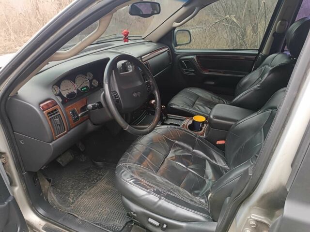 Черный Джип Гранд Чероки, объемом двигателя 2.7 л и пробегом 380 тыс. км за 4700 $, фото 14 на Automoto.ua