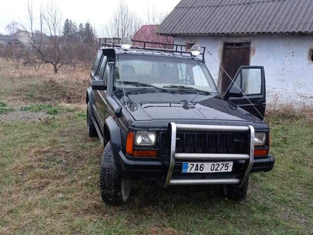 Чорний Джип Grand Cherokee, об'ємом двигуна 0.25 л та пробігом 100 тис. км за 4200 $, фото 4 на Automoto.ua