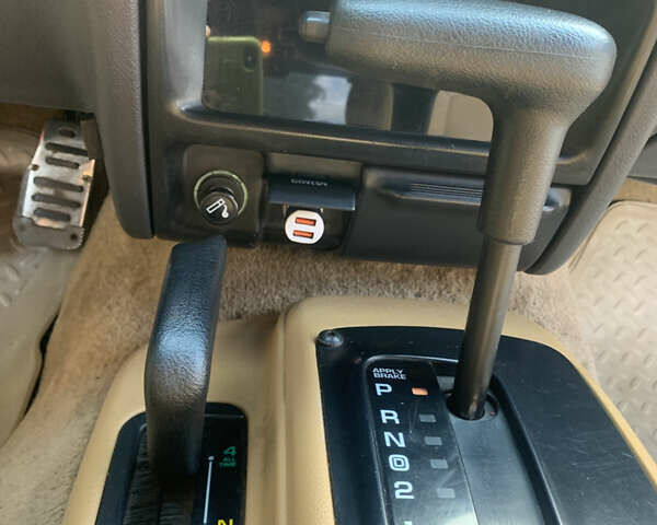 Черный Джип Гранд Чероки, объемом двигателя 4 л и пробегом 399 тыс. км за 6500 $, фото 9 на Automoto.ua