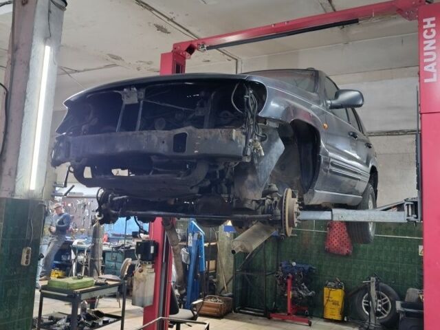 Чорний Джип Grand Cherokee, об'ємом двигуна 0 л та пробігом 300 тис. км за 3900 $, фото 7 на Automoto.ua